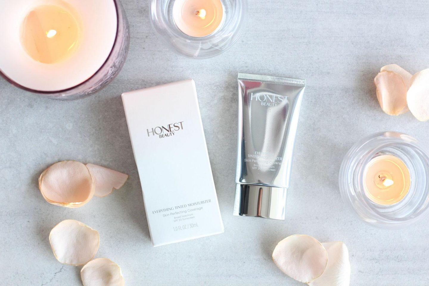 Honest Beauty Everything Tinted Moisturizer Review