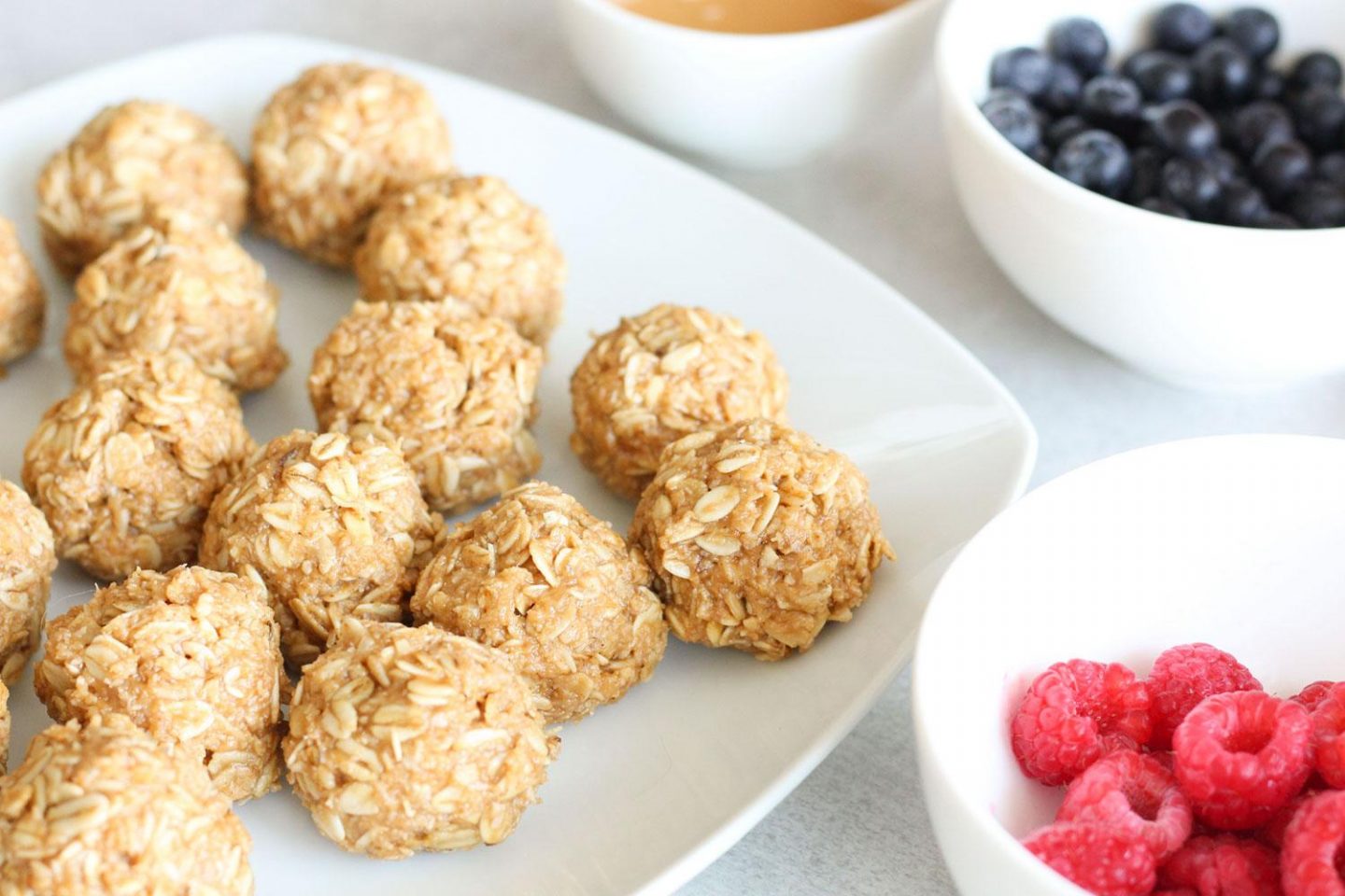 MY FAVORITE HEALTHY PEANUT BUTTER SNACK