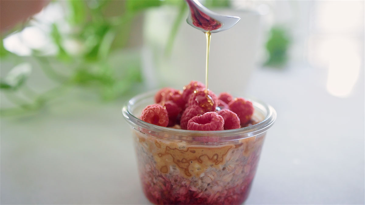 pb & j overnight oats